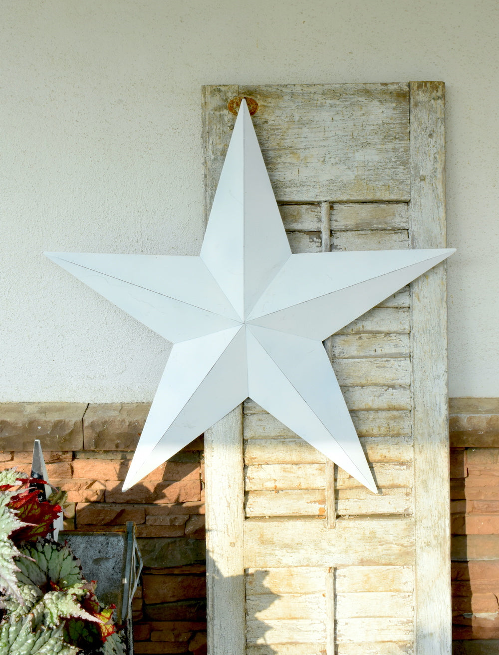 24" White Tin Star