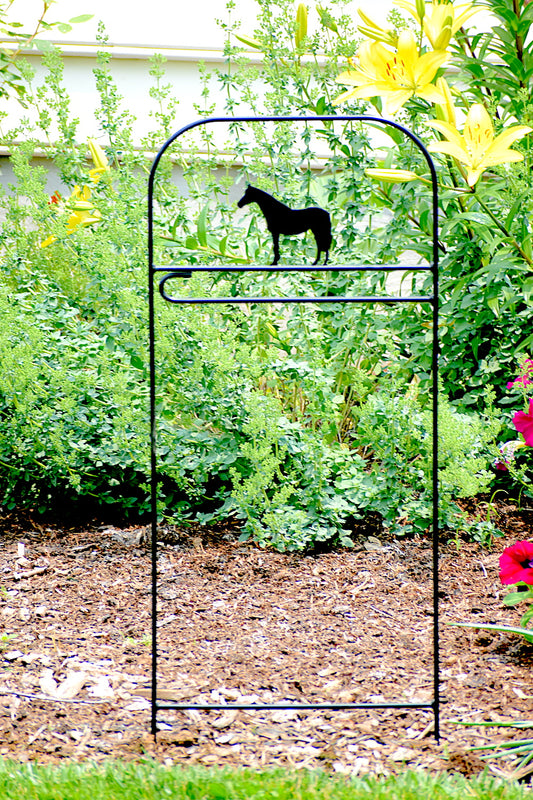 Small Garden Flag Arbor With Horse Cutout Design