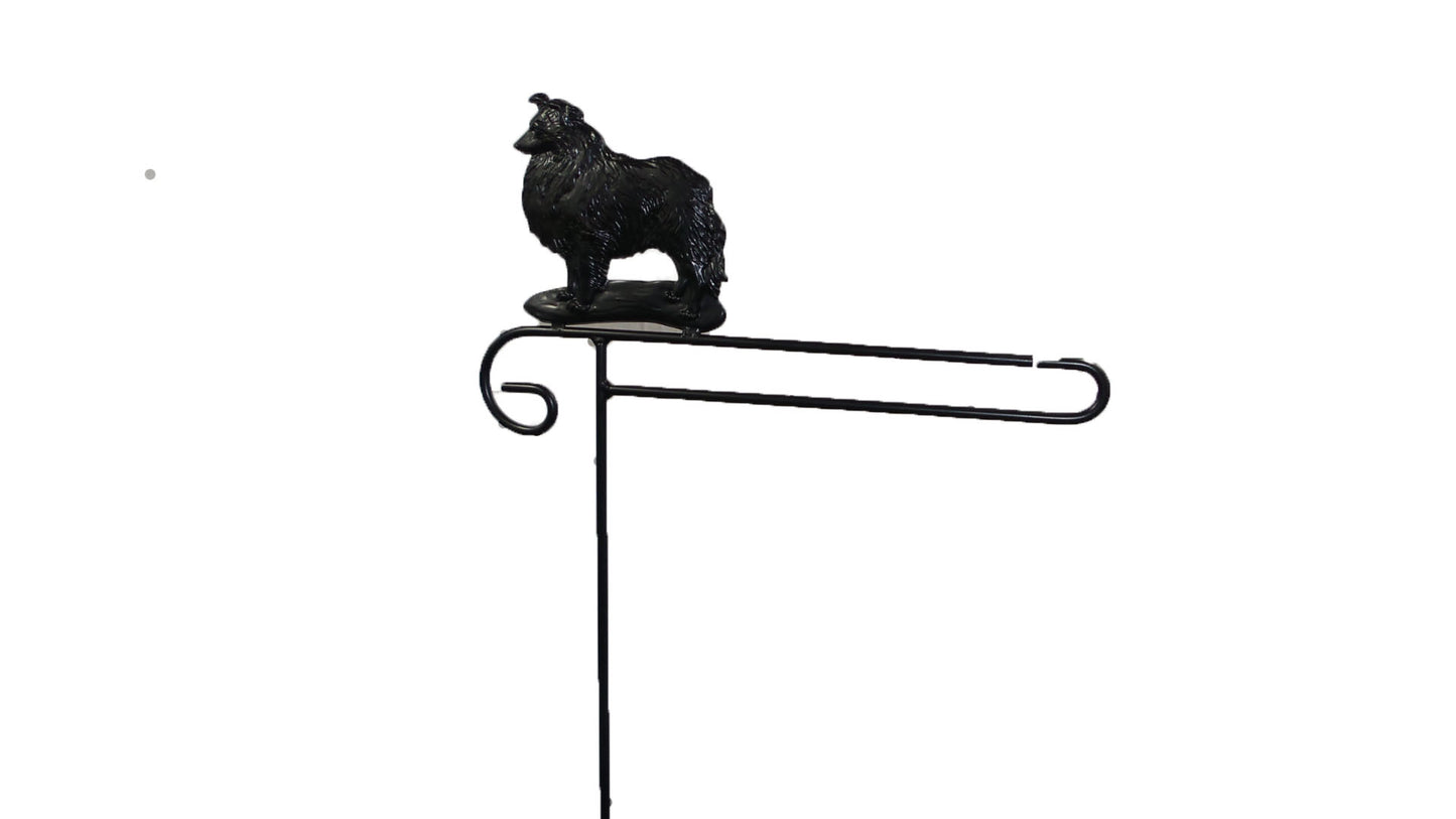 Small Garden Flag Holder With Collie Dog Cutout Design